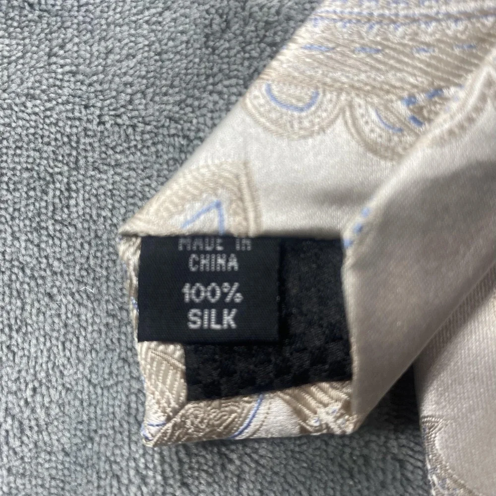 Sean John Tie Mens One Size Beige Paisley‎ 100% Silk Classic Woven Necktie